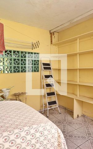 Casa à venda com 300m², 4 quartos e 4 vagasCasa 2 -  Área de Serviço