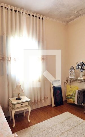 Casa à venda com 300m², 4 quartos e 4 vagasQuarto 2
