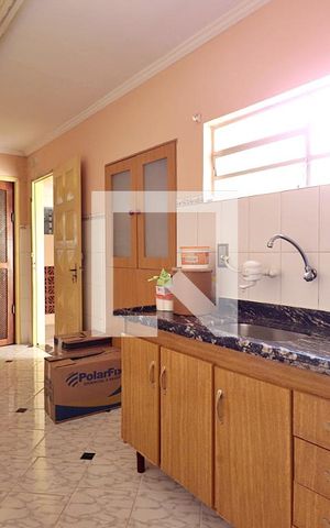 Casa à venda com 300m², 4 quartos e 4 vagasCasa 2 -  Cozinha