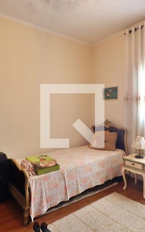 Casa à venda com 300m², 4 quartos e 4 vagasQuarto 2