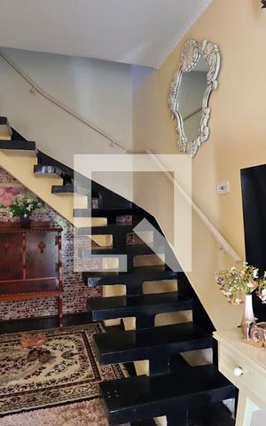 Casa à venda com 300m², 4 quartos e 4 vagasSala