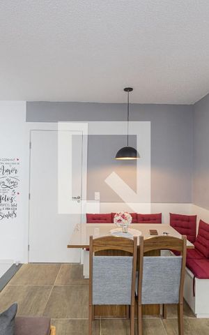 Apartamento à venda com 40m², 2 quartos e 1 vaga Apartamento à venda com 40m², 2 quartos e 1 vagaSala