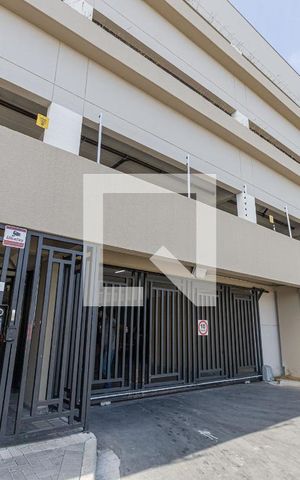 Apartamento à venda com 40m², 2 quartos e 1 vaga Apartamento à venda com 40m², 2 quartos e 1 vagaFachada