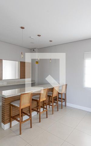 Apartamento à venda com 40m², 2 quartos e 1 vaga Apartamento à venda com 40m², 2 quartos e 1 vagaÁrea comum - Salão de festas