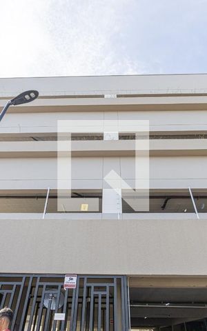Apartamento à venda com 40m², 2 quartos e 1 vaga Apartamento à venda com 40m², 2 quartos e 1 vagaFachada