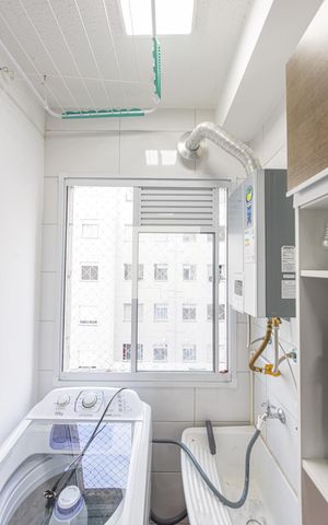 Apartamento à venda com 40m², 2 quartos e 1 vaga Apartamento à venda com 40m², 2 quartos e 1 vagaCozinha e Serviço