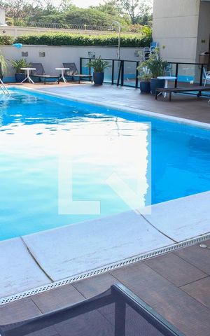 Apartamento à venda com 72m², 2 quartos e 1 vaga Apartamento à venda com 72m², 2 quartos e 1 vagaÁrea comum - Piscina