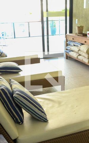 Apartamento à venda com 72m², 2 quartos e 1 vaga Apartamento à venda com 72m², 2 quartos e 1 vagaSaúna