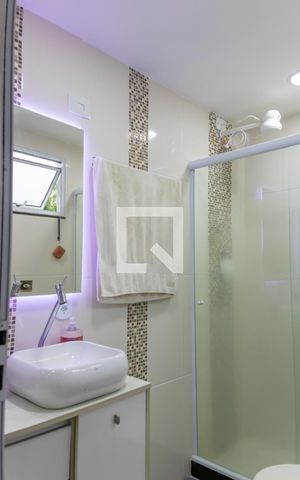 Casa de condomínio à venda com 90m², 3 quartos e 1 vaga Casa de condomínio à venda com 90m², 3 quartos e 1 vagaBanheiro da Suíte 3