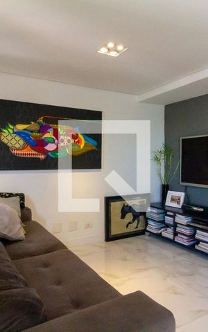 Apartamento à venda com 320m², 3 quartos e 3 vagas Apartamento à venda com 320m², 3 quartos e 3 vagasSala