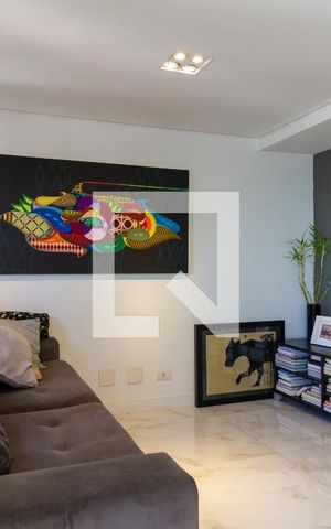 Apartamento à venda com 320m², 3 quartos e 3 vagas Apartamento à venda com 320m², 3 quartos e 3 vagasSala
