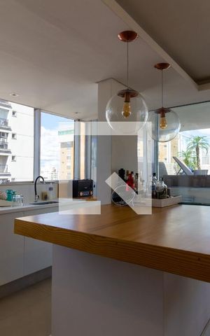 Apartamento à venda com 320m², 3 quartos e 3 vagas Apartamento à venda com 320m², 3 quartos e 3 vagasEspaço Gourmet