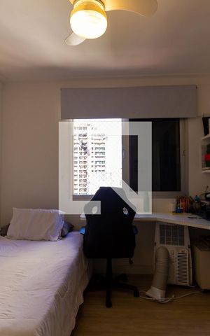 Apartamento à venda com 320m², 3 quartos e 3 vagas Apartamento à venda com 320m², 3 quartos e 3 vagasQuarto 3