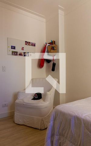 Apartamento à venda com 320m², 3 quartos e 3 vagas Apartamento à venda com 320m², 3 quartos e 3 vagasQuarto 3