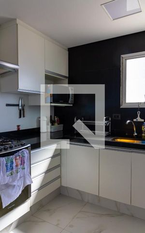 Apartamento à venda com 320m², 3 quartos e 3 vagas Apartamento à venda com 320m², 3 quartos e 3 vagasCozinha