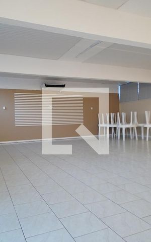 Apartamento à venda com 65m², 2 quartos e sem vagaÁrea comum 