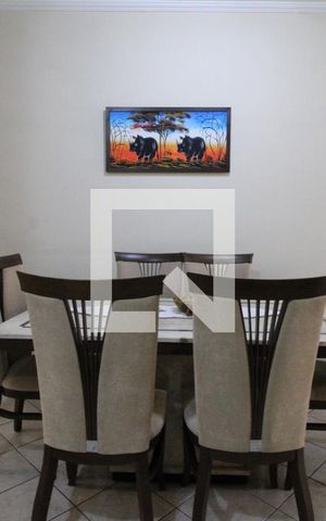 Casa à venda com 150m², 4 quartos e 3 vagasSala