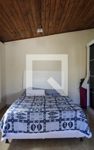 Casa à venda com 150m², 4 quartos e 3 vagasSuíte 2