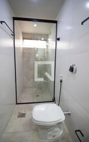 Apartamento para alugar com 85m², 3 quartos e 1 vaga Apartamento para alugar com 85m², 3 quartos e 1 vagaBanheiro da suíte