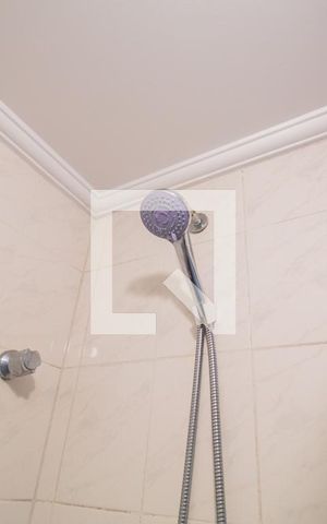 Apartamento à venda com 132m², 4 quartos e 2 vagas Apartamento à venda com 132m², 4 quartos e 2 vagasBanheiro da Suíte