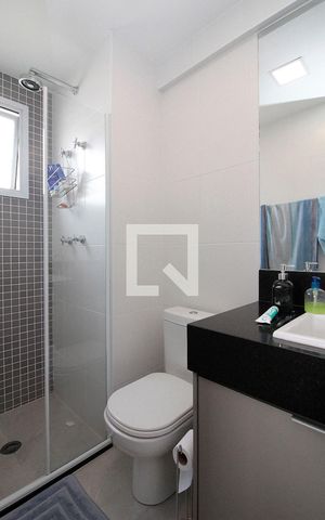 Apartamento para alugar com 73m², 1 quarto e 2 vagasBanheiro da Suíte