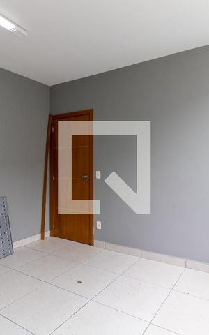 Casa à venda com 302m², 4 quartos e 4 vagas Casa à venda com 302m², 4 quartos e 4 vagasEdícula
