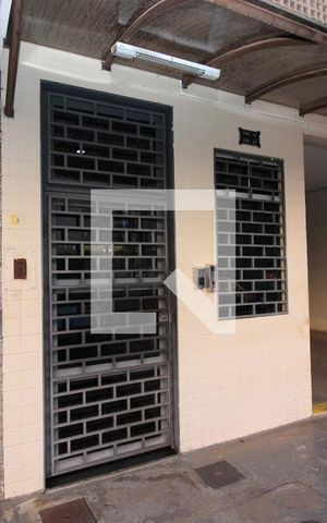 Apartamento para alugar com 56m², 2 quartos e sem vagaFachada
