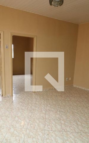 Casa para alugar com 130m², 2 quartos e sem vagaSala