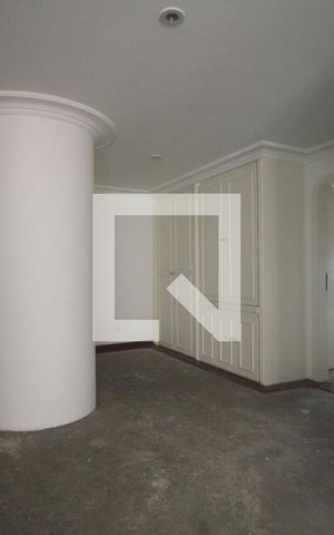 Apartamento à venda com 541m², 4 quartos e 6 vagasCorredor