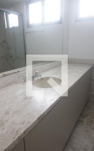 Apartamento à venda com 541m², 4 quartos e 6 vagasPia