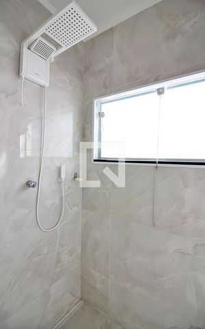 Casa à venda com 224m², 4 quartos e 2 vagasBanheiro Social 2