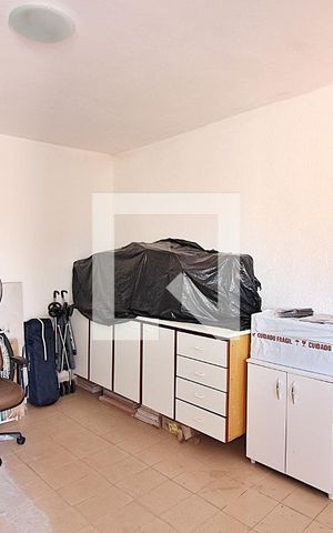 Casa à venda com 224m², 4 quartos e 2 vagasQuarto de Serviço