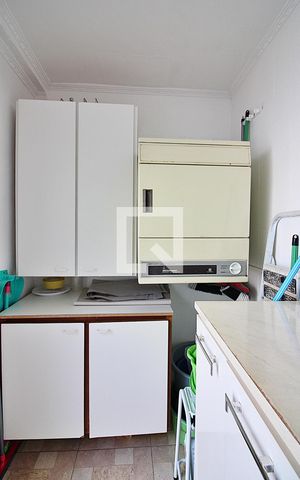 Casa à venda com 224m², 4 quartos e 2 vagasLavanderia