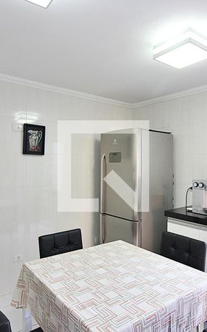 Casa à venda com 224m², 4 quartos e 2 vagasCozinha