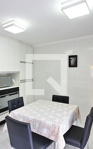 Casa à venda com 224m², 4 quartos e 2 vagasCozinha
