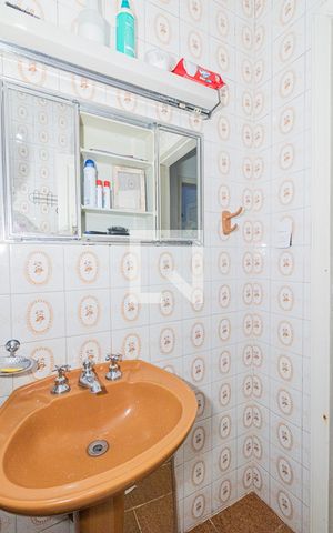 Casa à venda com 131m², 2 quartos e 3 vagas Casa à venda com 131m², 2 quartos e 3 vagasBanheiro