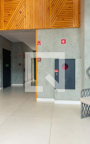 Apartamento à venda com 34m², 2 quartos e 1 vaga Apartamento à venda com 34m², 2 quartos e 1 vagaHall de entrada