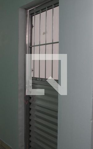 Casa para alugar com 50m², 2 quartos e sem vagaEntrada