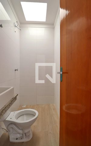 Casa à venda com 129m², 2 quartos e 2 vagasBanheiro da Suíte 1