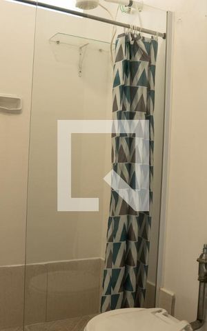 Apartamento para alugar com 35m², 1 quarto e sem vaga Apartamento para alugar com 35m², 1 quarto e sem vagaBanheiro