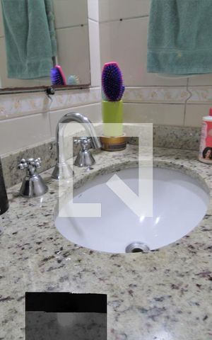 Apartamento à venda com 85m², 3 quartos e 2 vagasPia banheiro comum