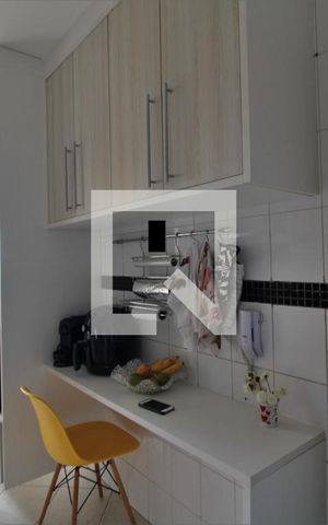 Apartamento à venda com 85m², 3 quartos e 2 vagasCozinha