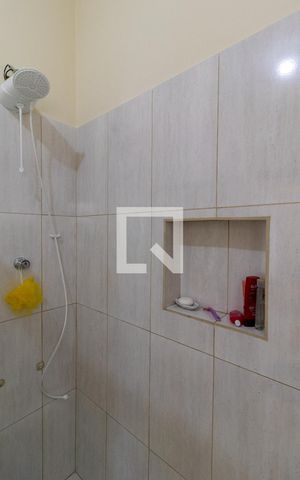 Apartamento à venda com 70m², 2 quartos e sem vagaBanheiro