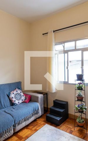 Apartamento à venda com 70m², 2 quartos e sem vagaSala