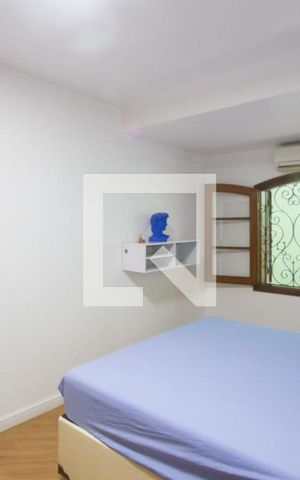 Casa à venda com 600m², 5 quartos e 6 vagasQuarto 3