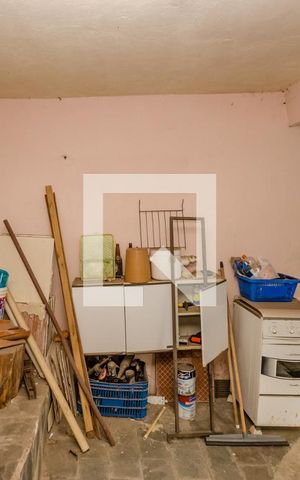 Casa à venda com 500m², 3 quartos e 5 vagas Casa à venda com 500m², 3 quartos e 5 vagasÁrea de Serviço 2