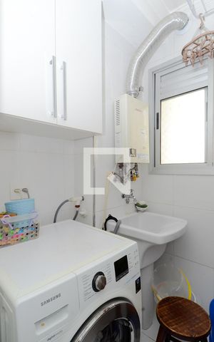 Apartamento à venda com 60m², 2 quartos e 1 vagaÁrea de Serviço