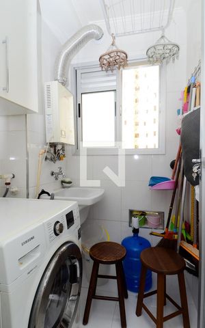 Apartamento à venda com 60m², 2 quartos e 1 vagaÁrea de Serviço