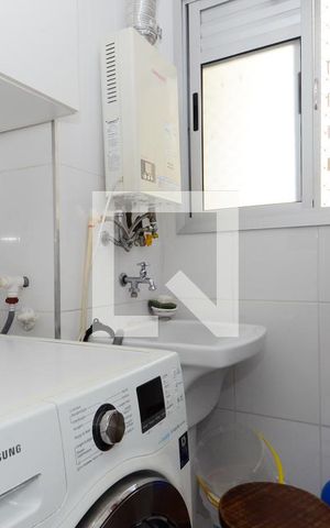 Apartamento à venda com 60m², 2 quartos e 1 vagaÁrea de Serviço