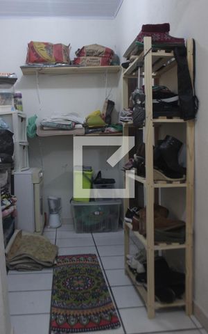 Casa à venda com 248m², 3 quartos e 6 vagasÁrea de Serviço